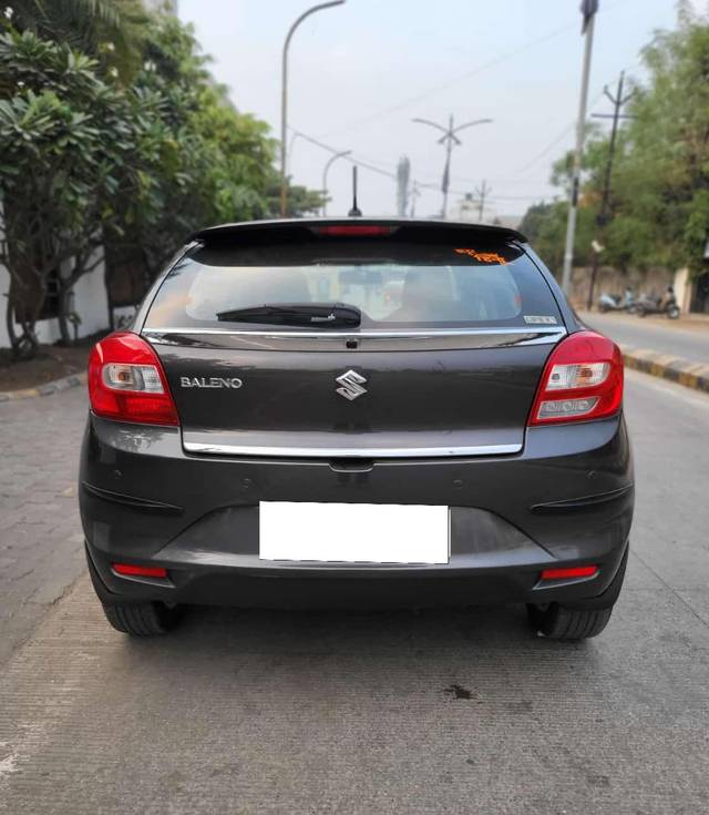 https://images10.gaadi.com/usedcar_image/4315056/original/processed_231cb4dc798f6def72f9d6f3624529c1.jpg?imwidth=6402