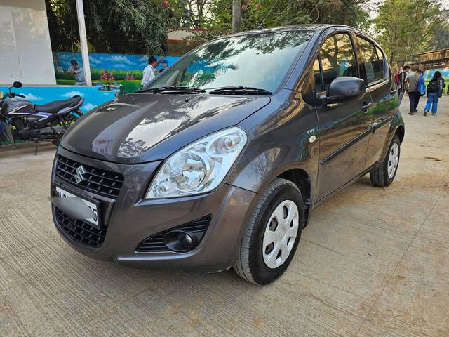 https://images10.gaadi.com/usedcar_image/4315071/original/processed_92bfc0edc433138228d58d0ba2c3672e.jpg?imwidth=6402