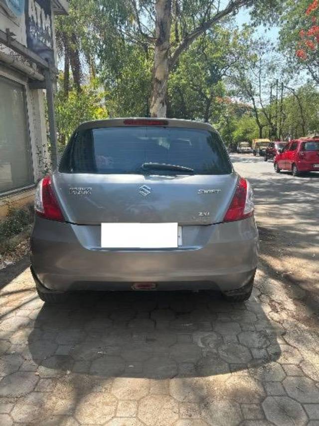 https://images10.gaadi.com/usedcar_image/4315098/original/processed_32a44087-8671-4d3c-971c-54e7b55bba8d.jpg?imwidth=6400