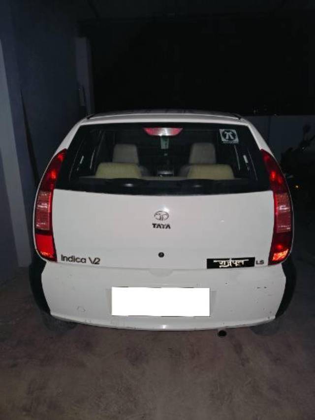 https://images10.gaadi.com/usedcar_image/4315131/original/processed_5b5b7c12-1f21-4b9f-91d6-b53614dbaea4.jpg?imwidth=6401