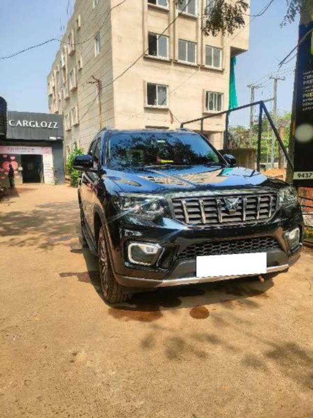 https://images10.gaadi.com/usedcar_image/4315275/original/processed_537a5acf-0459-4ec5-a8f2-b4af8f9cfa28.jpg?imwidth=6400