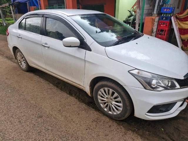 https://images10.gaadi.com/usedcar_image/4315285/original/processed_2cd11050-0476-43f0-9ad4-bd6c25f68f17.jpeg?imwidth=6400