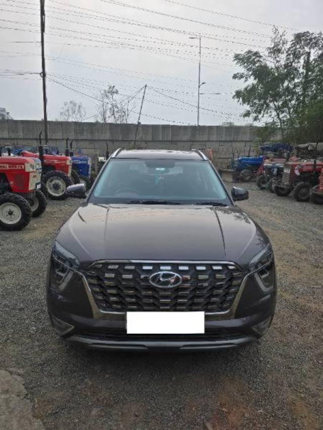 https://images10.gaadi.com/usedcar_image/4315286/original/processed_6a006149-ae46-4a0e-96cf-a80c01d9fb61.jpg?imwidth=6400