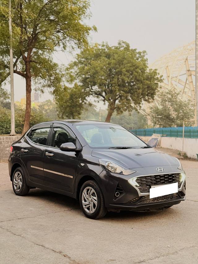 https://images10.gaadi.com/usedcar_image/4315326/original/processed_29ddf82a00a5f829b8bf9379f8666201.jpg?imwidth=6400