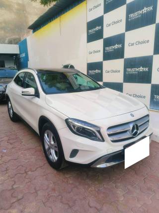 Mercedes-Benz GLA Class 2014-2017 Mercedes-Benz GLA Class 200 CDI SPORT