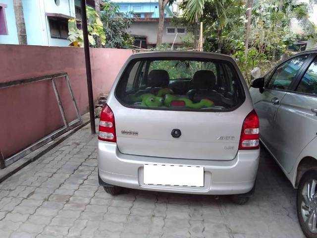 https://images10.gaadi.com/usedcar_image/4315600/original/processed_15e8ed87-a8b7-4261-a629-1aa131ab78bb.jpg?imwidth=6401