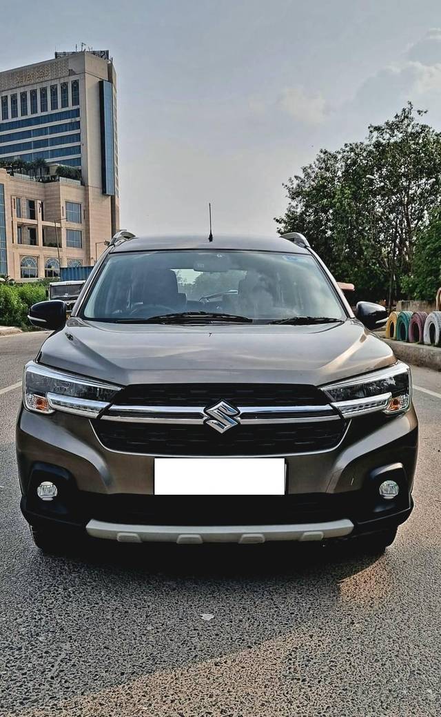 https://images10.gaadi.com/usedcar_image/4315648/original/processed_baa82a3e5e48642541ae04057e6ec597.jpg?imwidth=6400