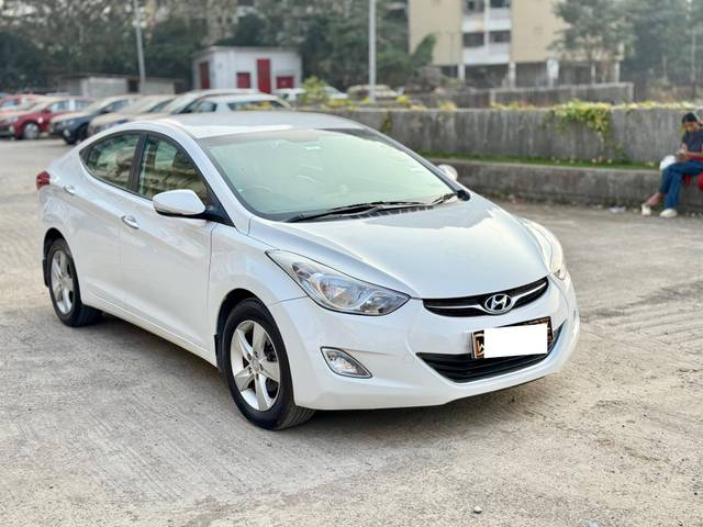 https://images10.gaadi.com/usedcar_image/4315670/original/processed_25aac7bcf1812ed7b963ba9c49bb6306.jpg?imwidth=6400