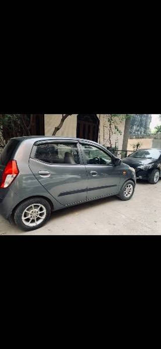 https://images10.gaadi.com/usedcar_image/4315714/original/fb0dce97b4c81dc1157e182edb3f4925.png?imwidth=6400