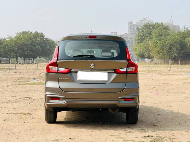 https://images10.gaadi.com/usedcar_image/4315829/original/processed_8e3901645499e7e09470f7cf501cfdba.jpg?imwidth=6402