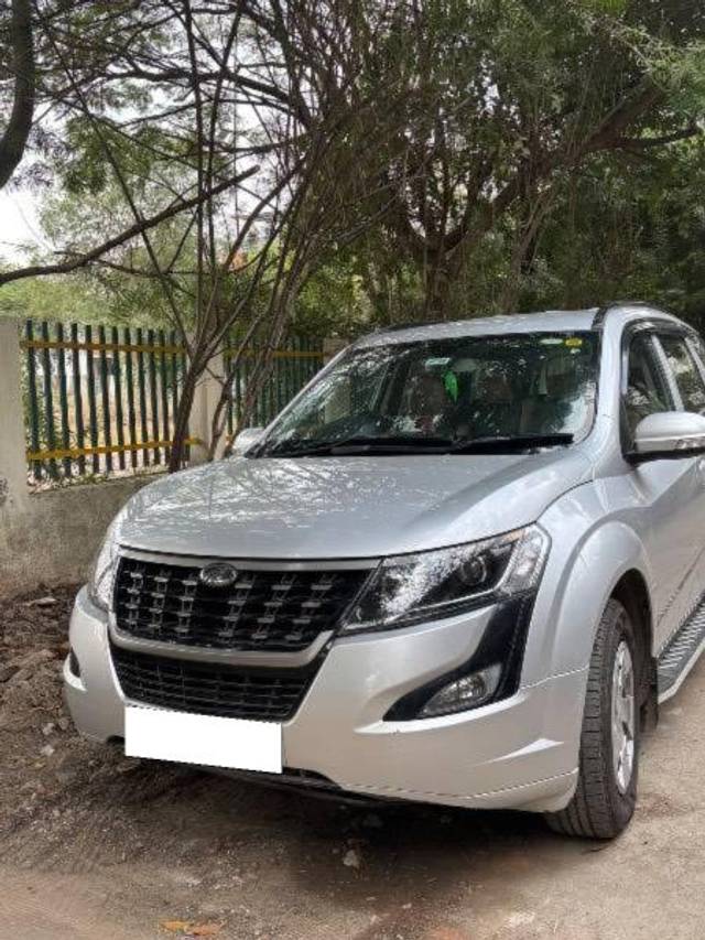 https://images10.gaadi.com/usedcar_image/4315923/original/processed_aea0fdb0-e35b-4df2-bdf5-b7d2446c5f28.jpeg?imwidth=6400