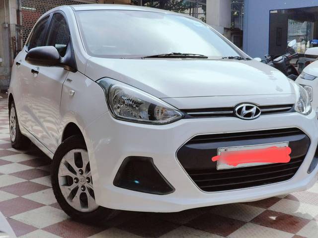 https://images10.gaadi.com/usedcar_image/4316117/original/processed_788267fbde4dd0b22bf1016d2908a7a0.jpg?imwidth=6400