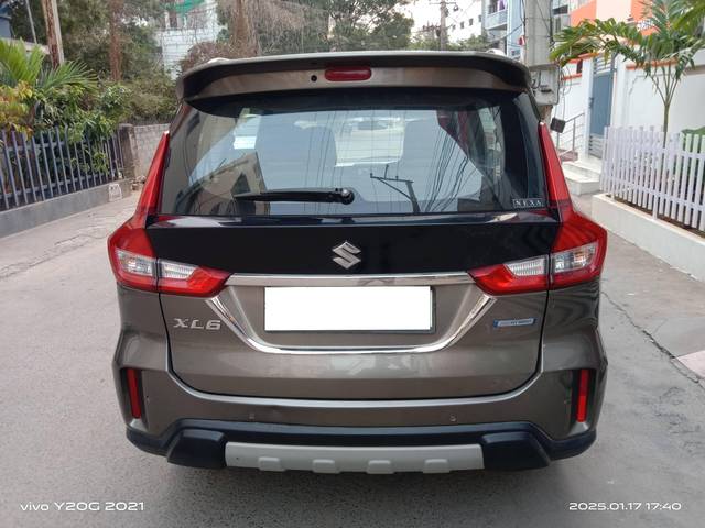 https://images10.gaadi.com/usedcar_image/4316199/original/processed_3df87cb8c427f20c775874147764ec5b.jpg?imwidth=6402