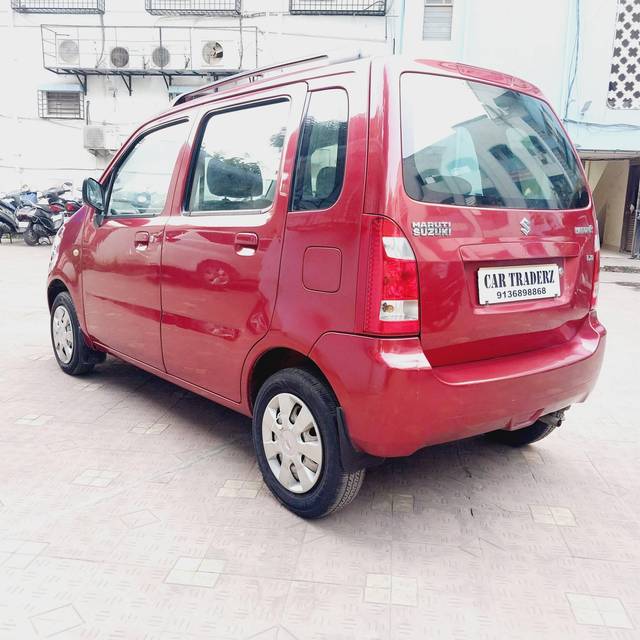 https://images10.gaadi.com/usedcar_image/4316272/original/processed_4908a35a0fc58b88835229cbb919620b.jpg?imwidth=6402