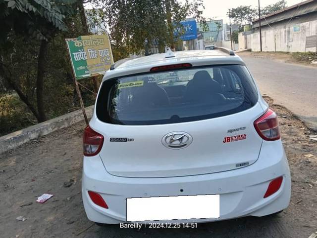 https://images10.gaadi.com/usedcar_image/4316276/original/processed_3bbd19b5-5ba1-43e5-90ff-26affb9a0183.jpg?imwidth=6401