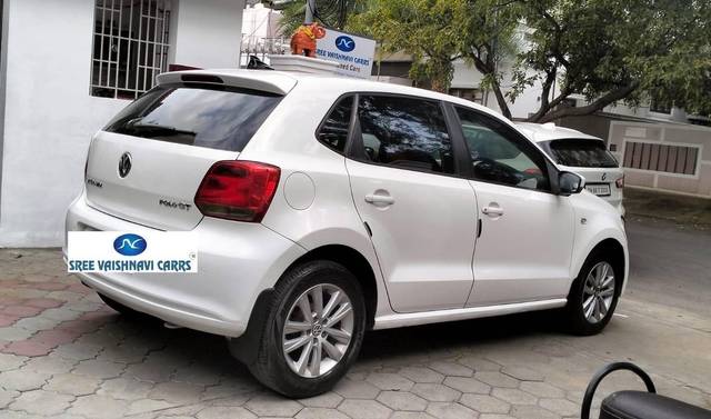 https://images10.gaadi.com/usedcar_image/4316856/original/processed_a61890110ba95532dd2c8417a814a97a.jpg?imwidth=6401