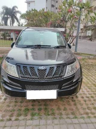 Mahindra XUV500 Mahindra XUV500 W8 4WD