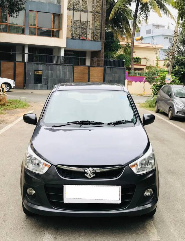 https://images10.gaadi.com/usedcar_image/4317035/original/processed_a65448d2c22039a7e1689ba402ebfbea.jpeg?imwidth=6400