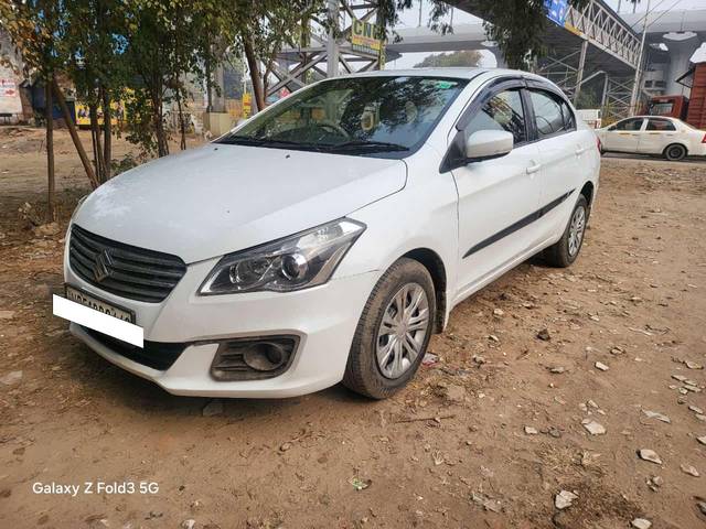 https://images10.gaadi.com/usedcar_image/4317054/original/processed_f6e006cadcee0e642acad83171d2aa87.jpg?imwidth=6400