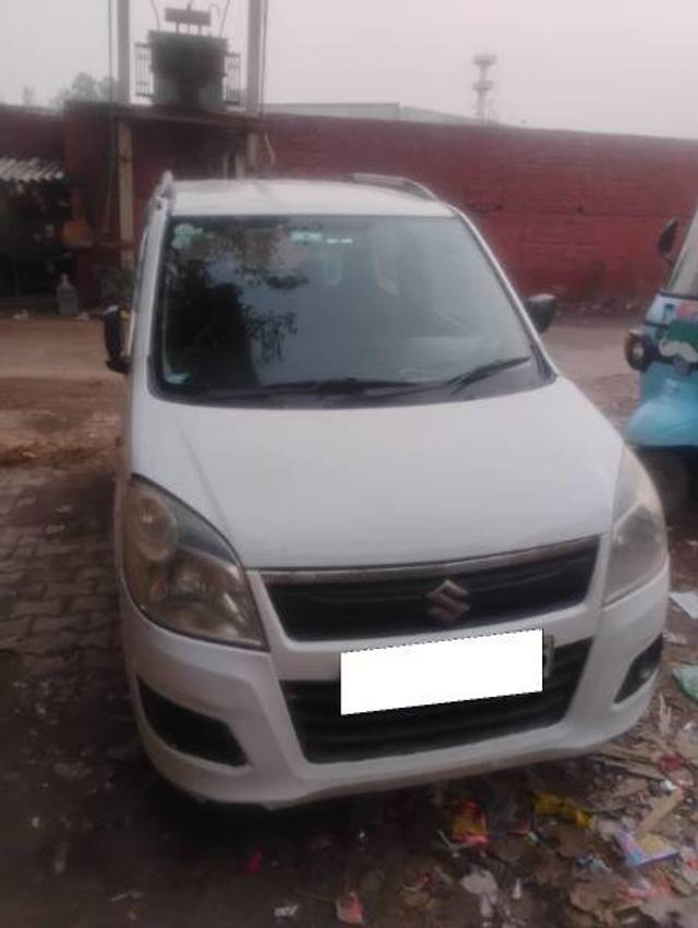 https://images10.gaadi.com/usedcar_image/4317064/original/f463c670b39a3f5d3b501d77f6059f4f.jpg?imwidth=6400