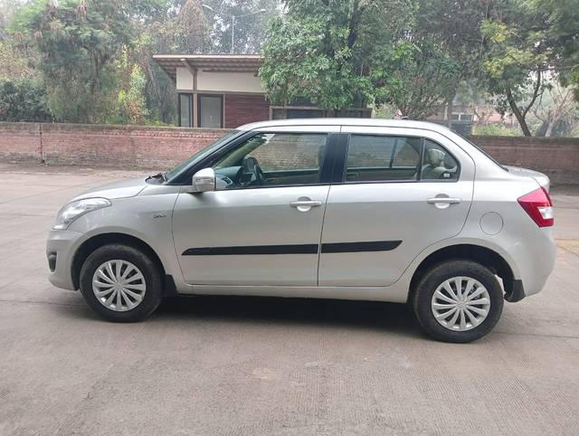 https://images10.gaadi.com/usedcar_image/4317119/original/d9c3aa584eb95d83027cc0c74693fb18.jpg?imwidth=6402