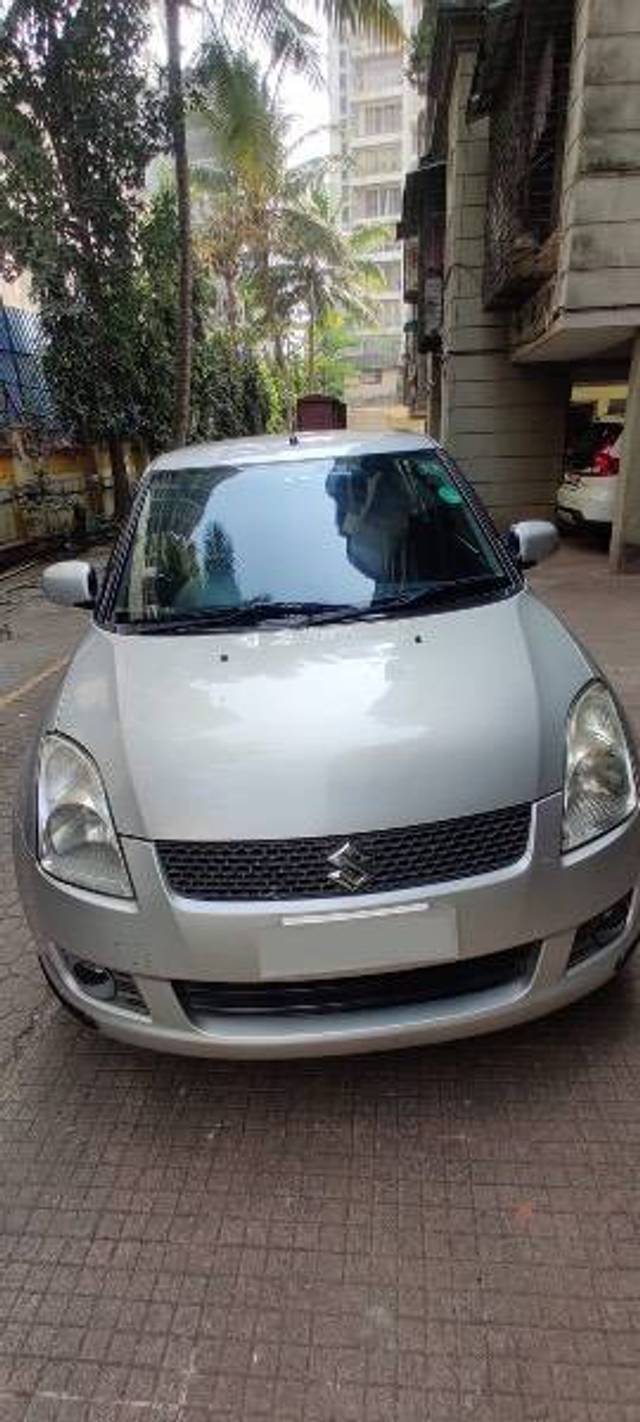 https://images10.gaadi.com/usedcar_image/4317191/original/4dd26fe24aefb81010b0ef3be02c1963.jpg?imwidth=6400