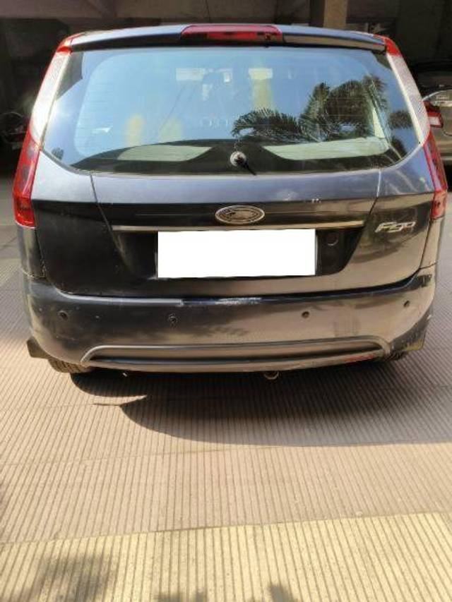 https://images10.gaadi.com/usedcar_image/4317251/original/340040b41f5f6a315ee2757f5edb8627.jpg?imwidth=6401