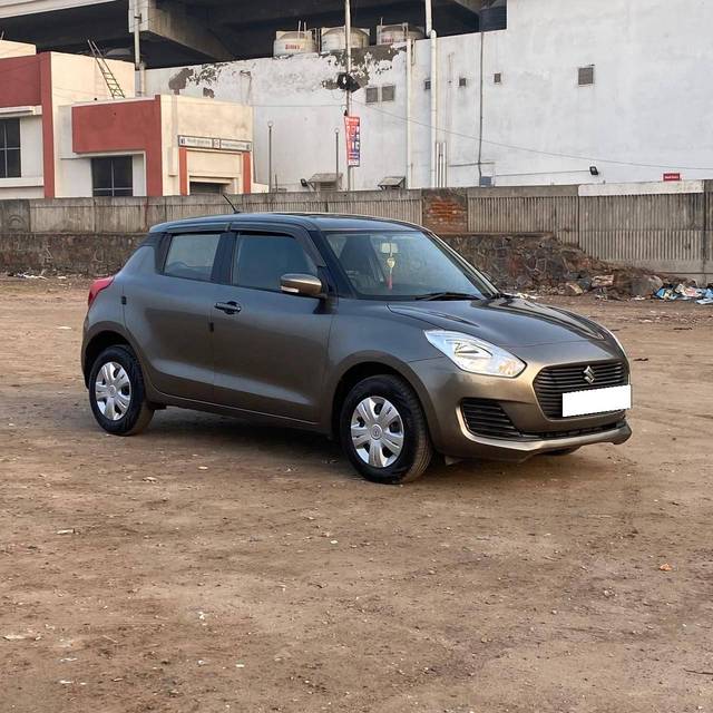 https://images10.gaadi.com/usedcar_image/4317275/original/processed_c0e38bfa8508be07236a7d4fc95cc07f.jpg?imwidth=6400