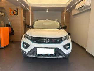 Tata Nexon EV Max 2022-2023 Tata Nexon EV XZ Plus