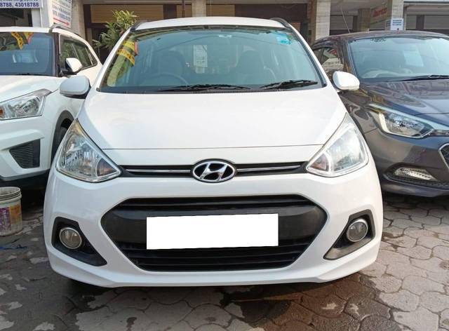 https://images10.gaadi.com/usedcar_image/4317318/original/processed_800519f08a1e046a83cb3912f86d4b2c.jpg?imwidth=6400