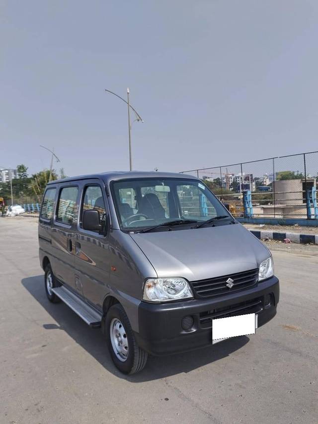 https://images10.gaadi.com/usedcar_image/4317380/original/processed_0e5683ce0df740149199a1f7640a7011.jpg?imwidth=6400