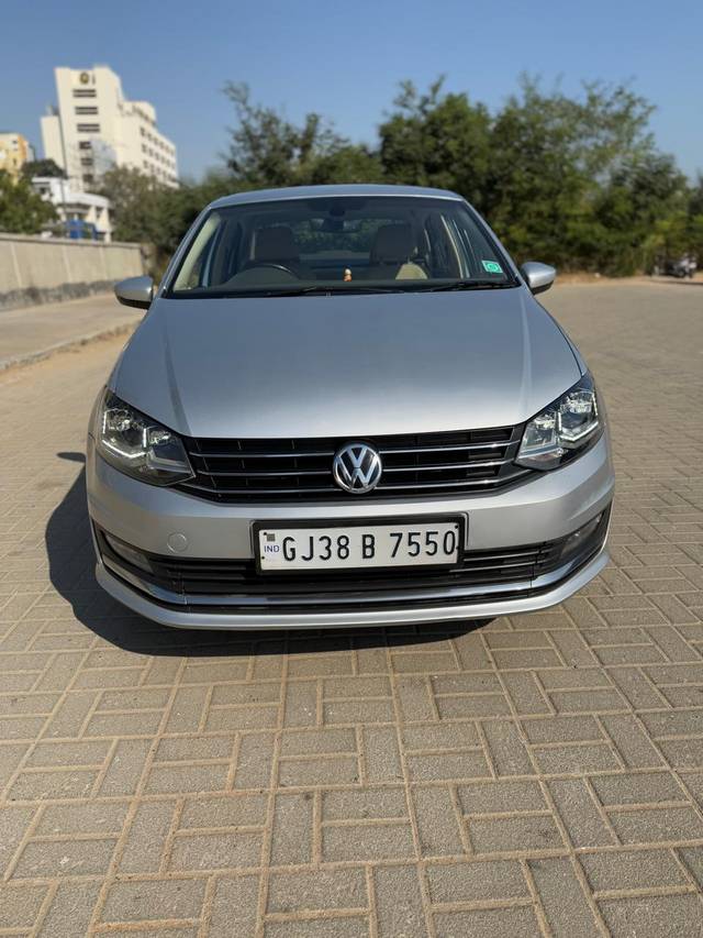 https://images10.gaadi.com/usedcar_image/4317516/original/85533af636818cf906e9d1cc89d603fb.jpg?imwidth=6402