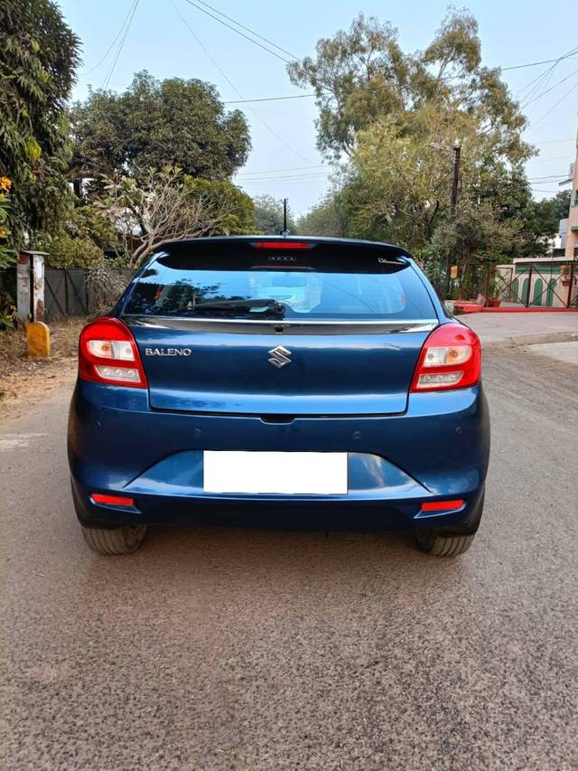 https://images10.gaadi.com/usedcar_image/4317527/original/processed_da9289497ad0ffc67487cd52fd4001ae.jpg?imwidth=6402