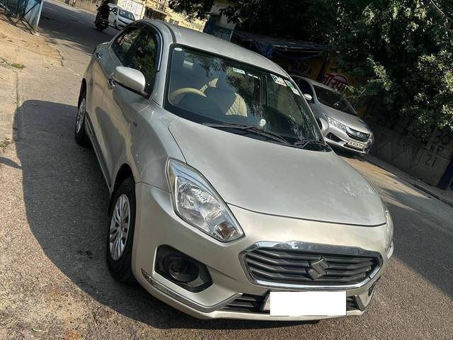 https://images10.gaadi.com/usedcar_image/4317603/original/processed_92ab2077dd3b72e484ccd5ce674b2a44.jpg?imwidth=6400