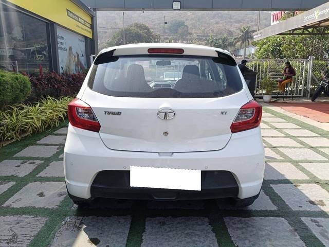 https://images10.gaadi.com/usedcar_image/4317632/original/processed_56f9e1311791e14e1b8ed92744389114.jpg?imwidth=6402