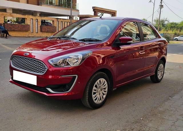 https://images10.gaadi.com/usedcar_image/4317658/original/processed_0028d1df06b5589a766aed15ff813281.jpg?imwidth=6402