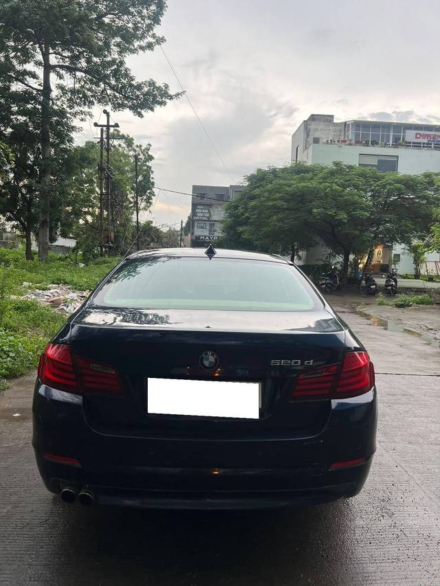 https://images10.gaadi.com/usedcar_image/4317660/original/processed_d33e45a5fb89ec9ad11606111dfe14f9.jpg?imwidth=6402