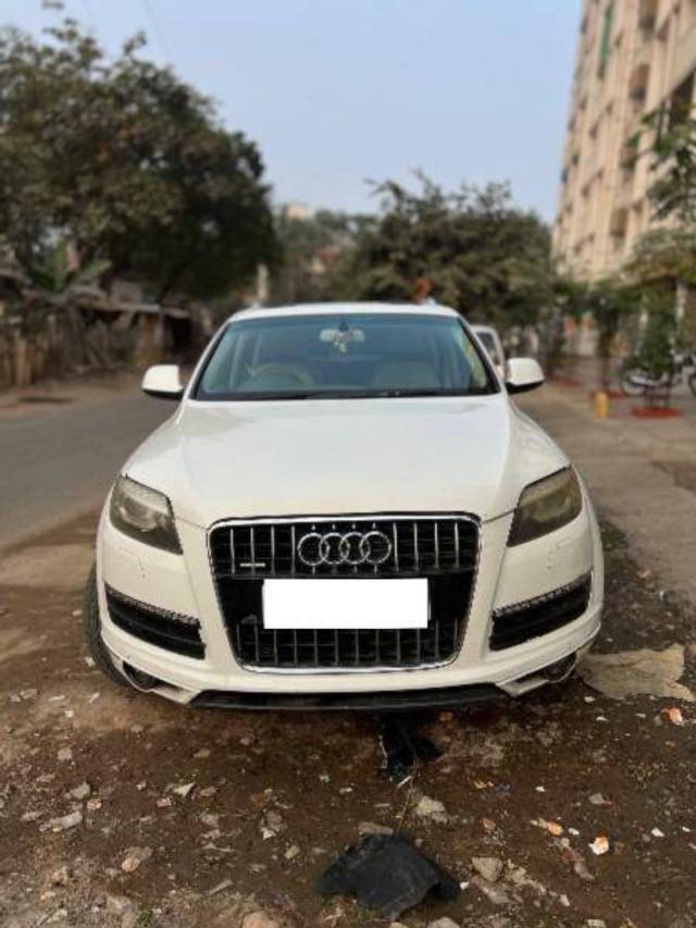 https://images10.gaadi.com/usedcar_image/4317681/original/05e3b16ac706006c38db3a36bed70e8d.jpg?imwidth=6400