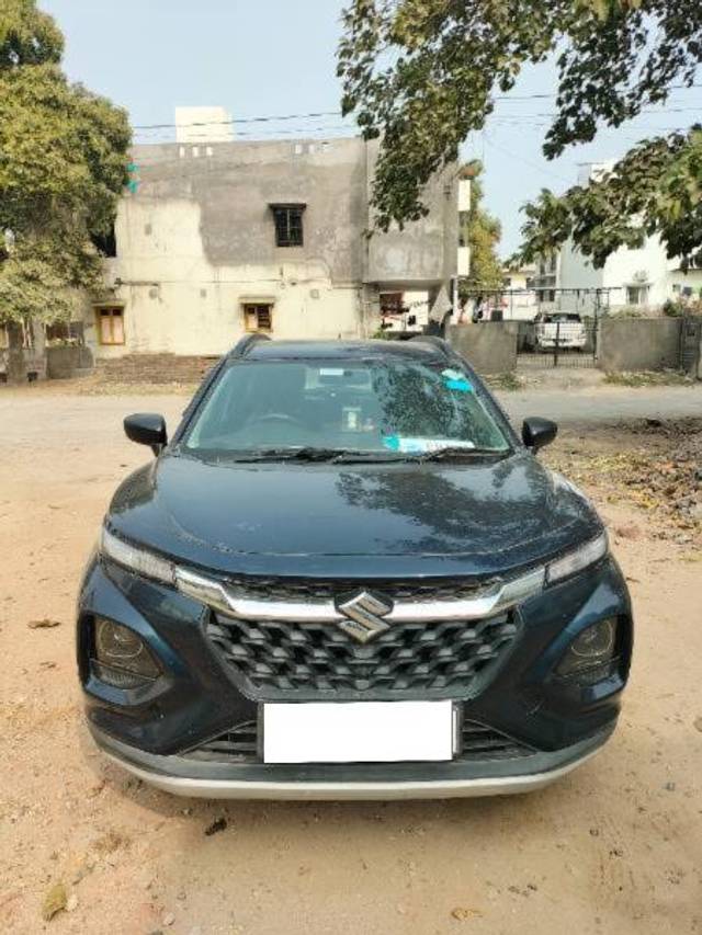 https://images10.gaadi.com/usedcar_image/4317739/original/processed_5cbf2668-2349-4509-8a10-365c374dd462.jpg?imwidth=6400