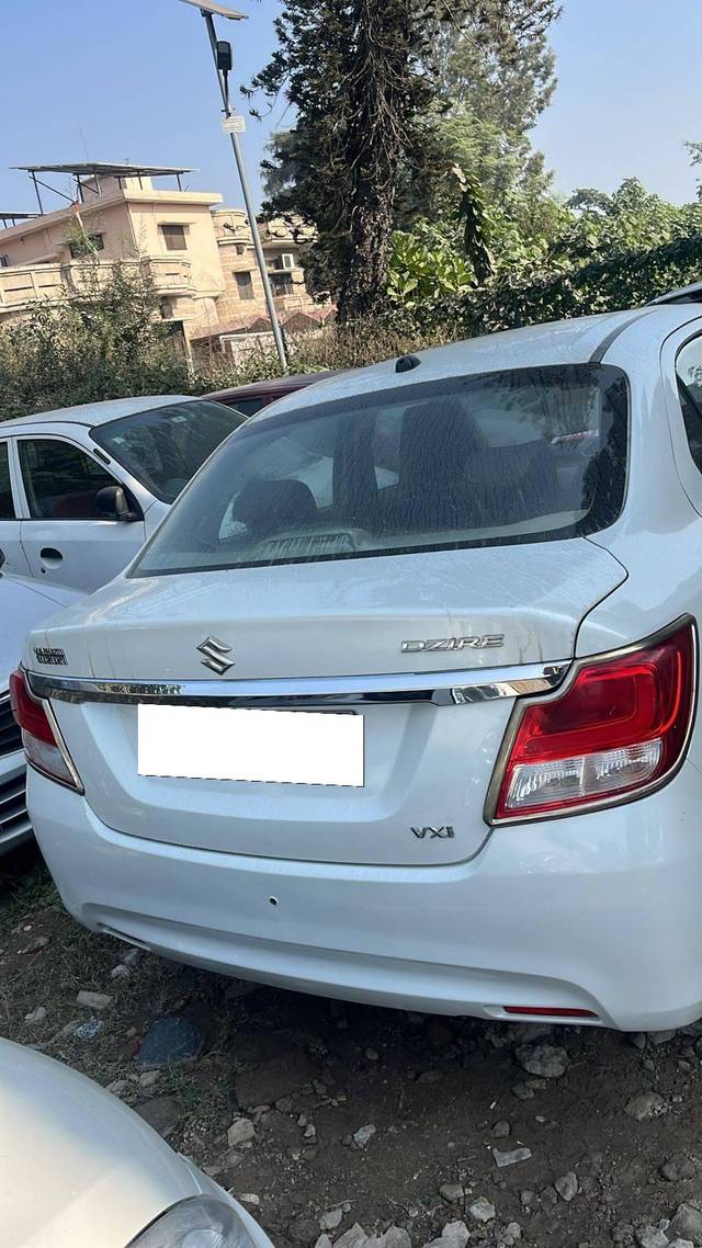 https://images10.gaadi.com/usedcar_image/4317790/original/processed_c3ffc436ab6aed046cb2caa195403d98.jpg?imwidth=6401