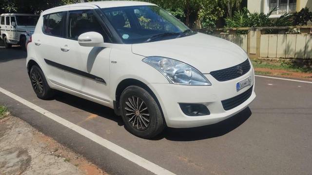 https://images10.gaadi.com/usedcar_image/4317796/original/processed_150703e1584a44bbed8d3f0e2e321b7e.jpg?imwidth=6400