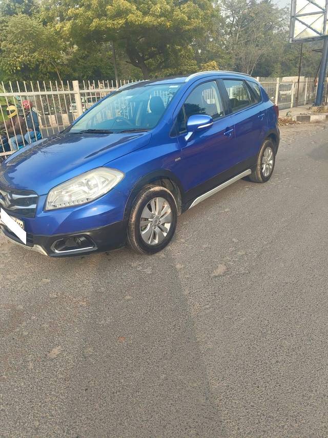 https://images10.gaadi.com/usedcar_image/4317837/original/processed_7b5a0dd2e571026f369a5ad6c86bf0e4.jpg?imwidth=6400