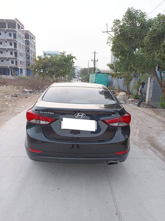 https://images10.gaadi.com/usedcar_image/4317882/original/processed_1443b12ab8a06132af9487d75a88fcb3.jpg?imwidth=6402