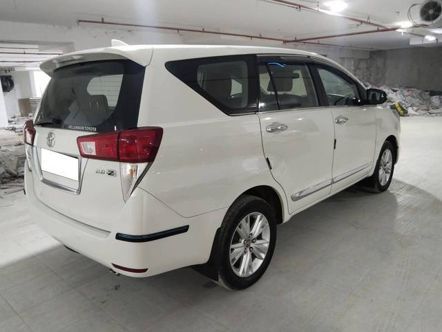 https://images10.gaadi.com/usedcar_image/4317902/original/processed_88e87f8e8a1225619ac4ce8c3968cb96.jpg?imwidth=6402