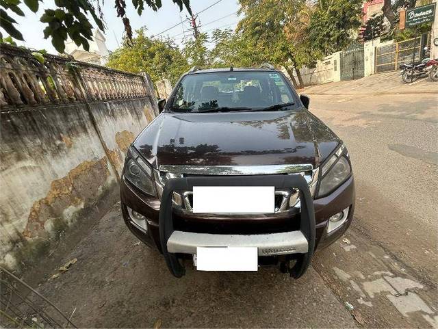 https://images10.gaadi.com/usedcar_image/4317909/original/454179703e3052190d1cd2aa64dfc53c.jpeg?imwidth=6400