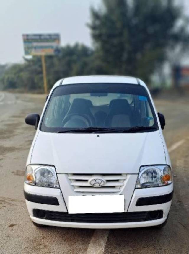 https://images10.gaadi.com/usedcar_image/4317939/original/processed_d8d10b89-9704-4398-80b7-7f4f1b3819ab.jpg?imwidth=6400