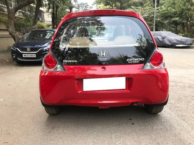 https://images10.gaadi.com/usedcar_image/4318014/original/processed_eea1b5beb5706803527e8600d17158bf.jpg?imwidth=6402