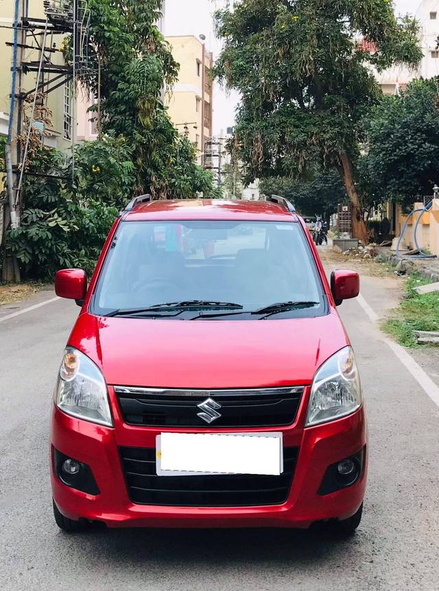 https://images10.gaadi.com/usedcar_image/4318016/original/processed_3adc00426ee487269ef91cf3ef40444a.jpg?imwidth=6400