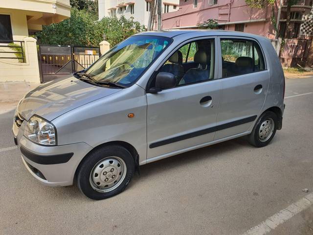 https://images10.gaadi.com/usedcar_image/4318027/original/processed_5bd86db2bc7db87111e15451c2aed2d7.jpg?imwidth=6400