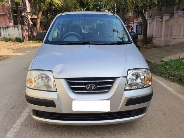 https://images10.gaadi.com/usedcar_image/4318027/original/processed_a9cfc1bb4b9cc866e04ff385985398da.jpg?imwidth=6402